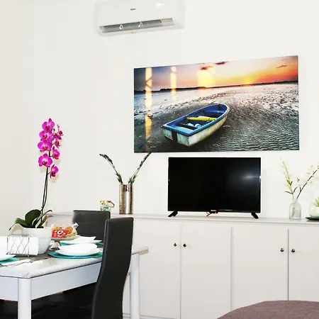 Alessio2 Appartement Fiumicino Buitenkant foto